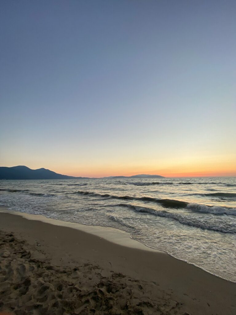 Photo by Nilyufer Hadzha on Unsplash